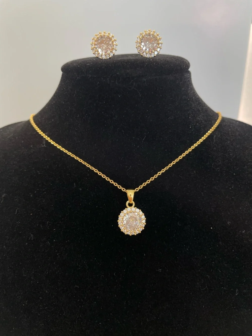 Gold Crystal Halo Necklace and Stud Earring Set - Picture 3 of 4